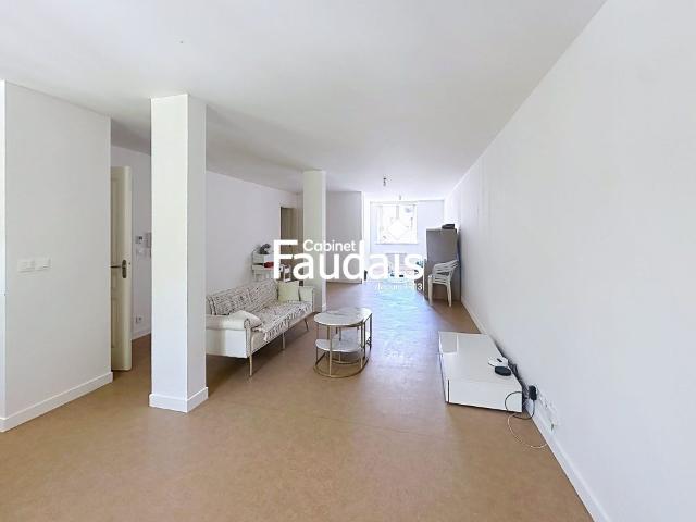 Location Appartement 3 pièces 88m² ST LO 50000
