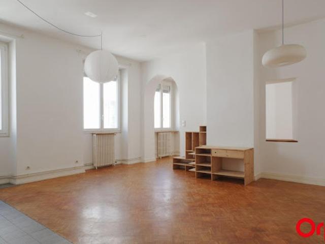 Location Appartement 3 pièces 89.09 m2 Lyon 1er