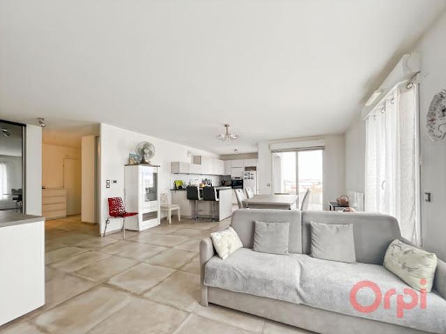 Location Appartement 3 pièces 89 m2 Villeurbanne