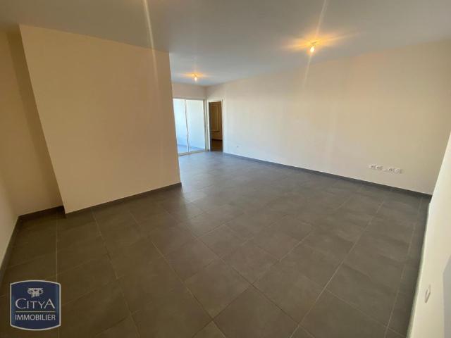 Location Appartement 3 pièces 89m² ST DENIS 97400