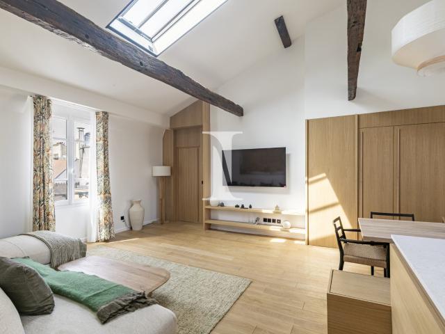 Location Appartement 3 pièces 89m² PARIS 6ème