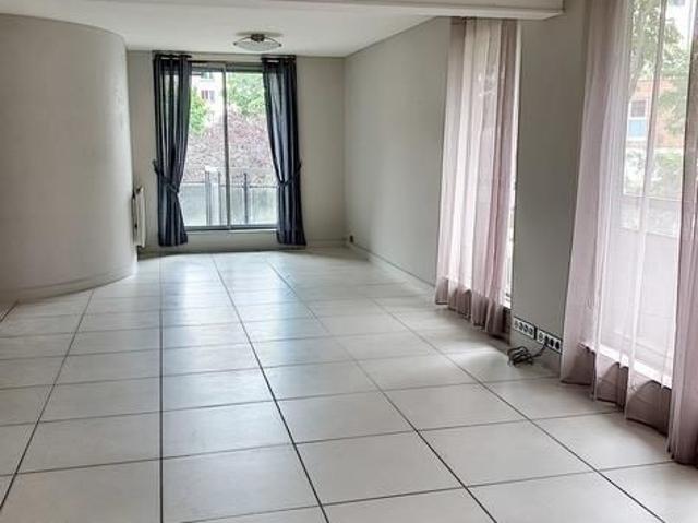 Location Appartement 3 pièces 90m² CHAMALIERES 63400