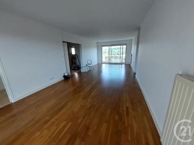 Location Appartement 3 pièces 90m² BRIVE LA GAILLARDE 19100