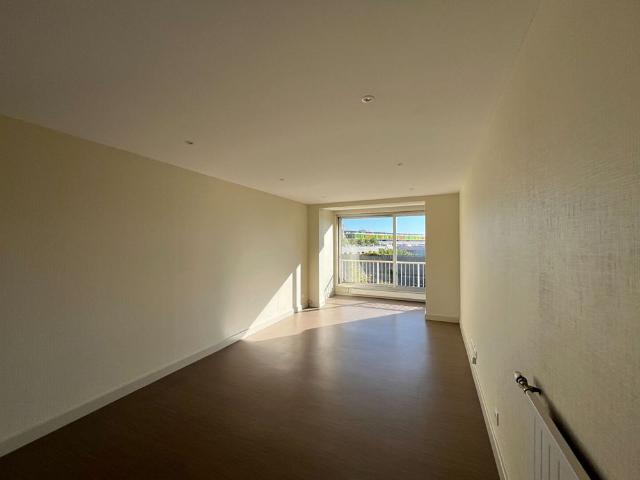 Location Appartement 3 pièces 91m²