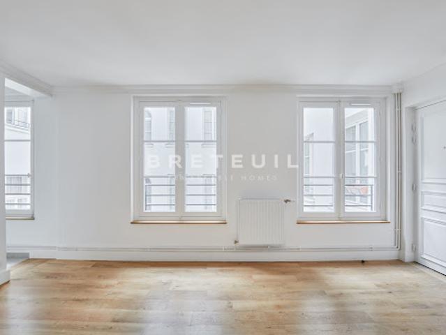 Location Appartement 3 pièces 92.7 m2 Paris 1er