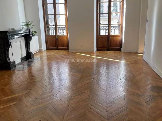 Location Appartement 3 pièces 92 m2 à Digne les Bains