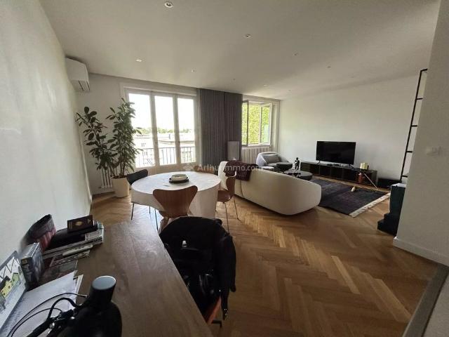 Location Appartement 3 pièces 92 m2 à Lyon 6