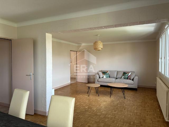 Location Appartement 3 pièces 92m²