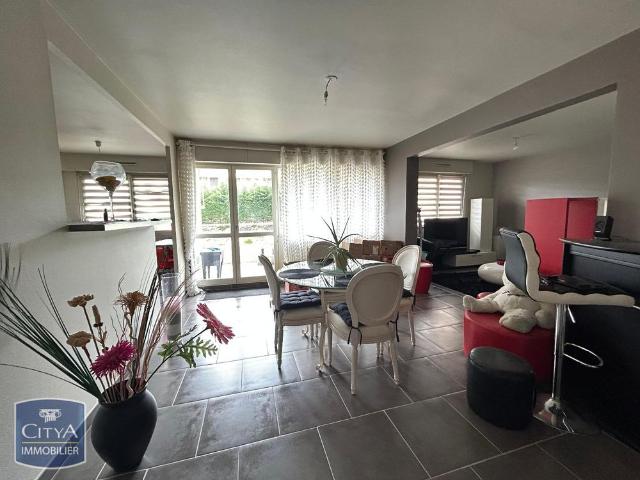 Location Appartement 3 pièces 92m² LAVAL 53000