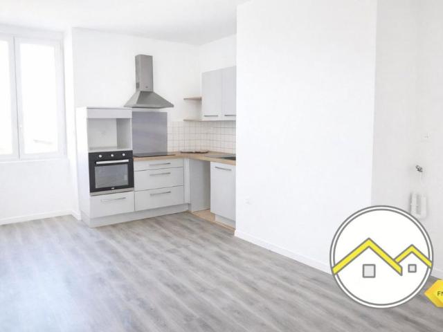 Location Appartement 3 pièces 94m² CHATEAUBRIANT 44110