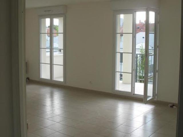Location Appartement 3 pièces 95 m2 Compiegne