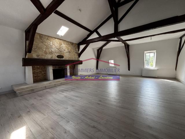 Location Appartement 3 pièces 96m² COULOMMIERS 77120