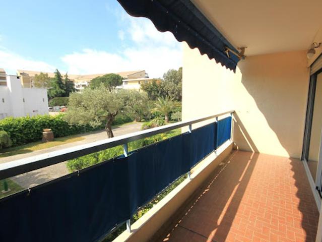 Location Appartement 3 pièces 0 m2 Cannes la bocca