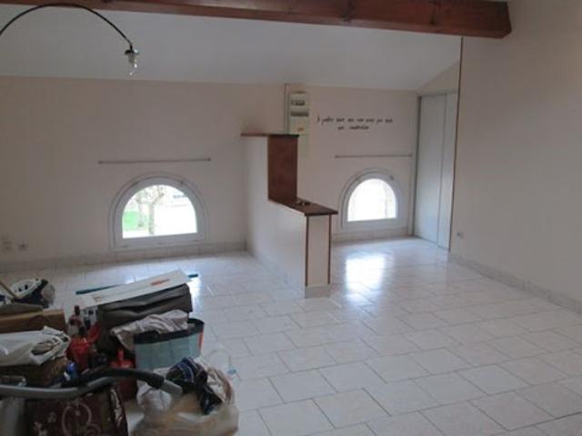 Location Appartement 3 pièces 0 m2 Rauzan