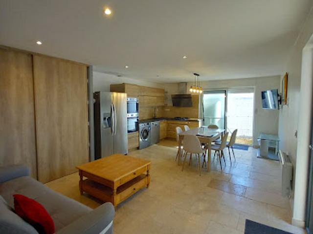 Location Appartement 3 pièces 0 m2 Villeneuve