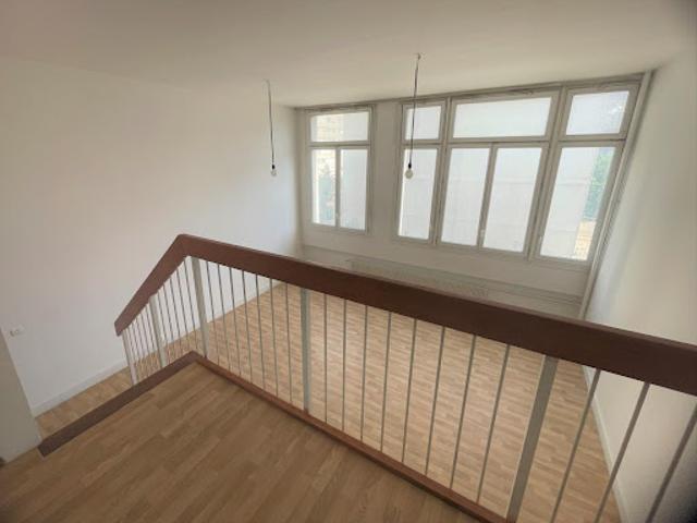 Location Appartement 3 pièces 104 m2 Paris 14ème