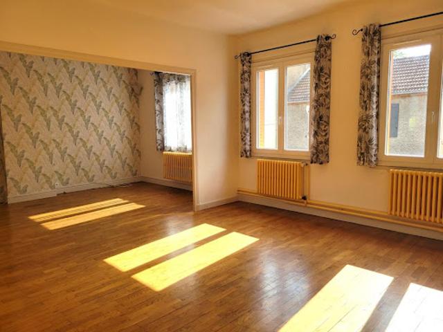 Location Appartement 3 pièces 106 m2 Le Creusot