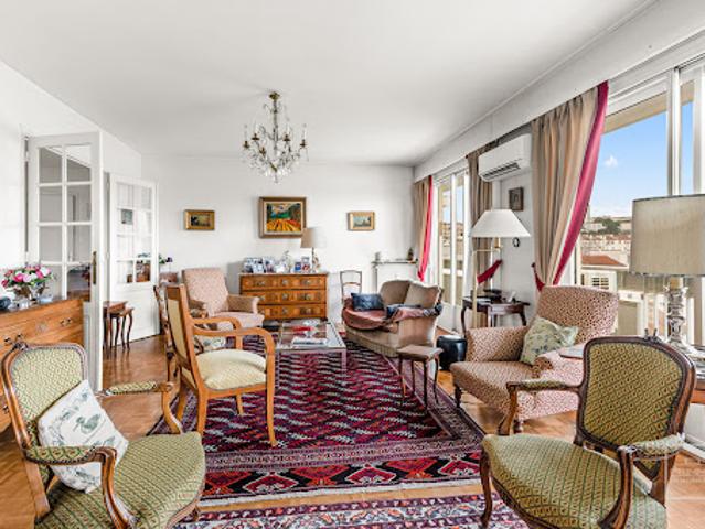 Location Appartement 3 pièces 108 m2 Lyon 6ème
