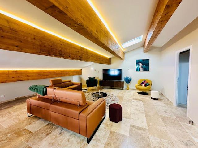 Location Appartement 3 pièces 108 m2 Saint Maximin la Sainte Baume