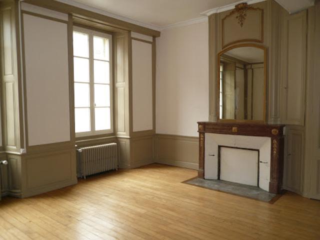 Location Appartement 3 pièces 110 m2 Avallon