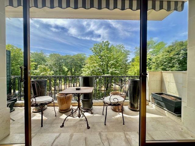 Location Appartement 3 pièces 114 m2 Neuilly sur Seine
