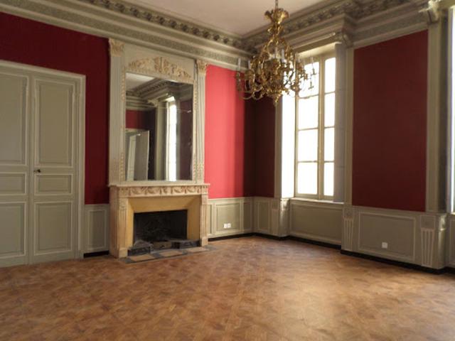 Location Appartement 3 pièces 114 m2 Nimes