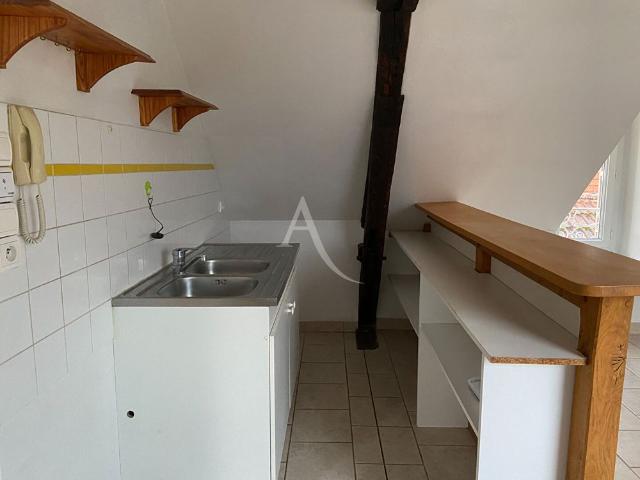 Location Appartement 3 pièces 28m²
