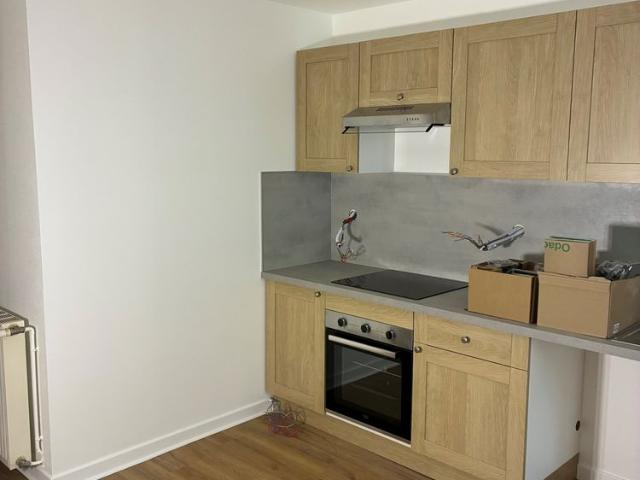Location Appartement 3 pièces 37m² CHARLIEU 42190