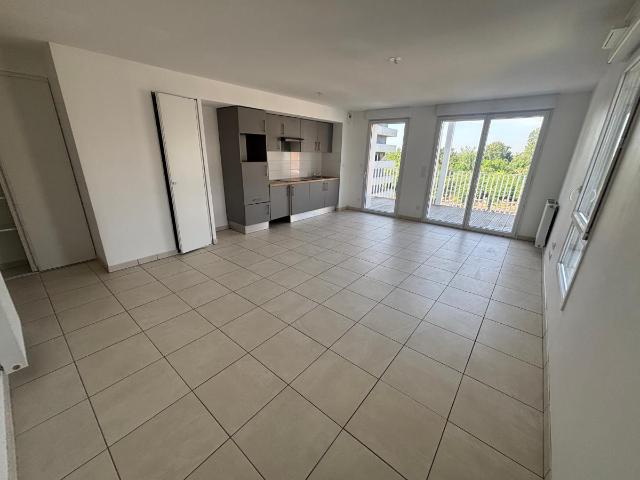 Location appartement 3 pièces TOULOUSE 70m² à 839.14€/mois CDC Habitat