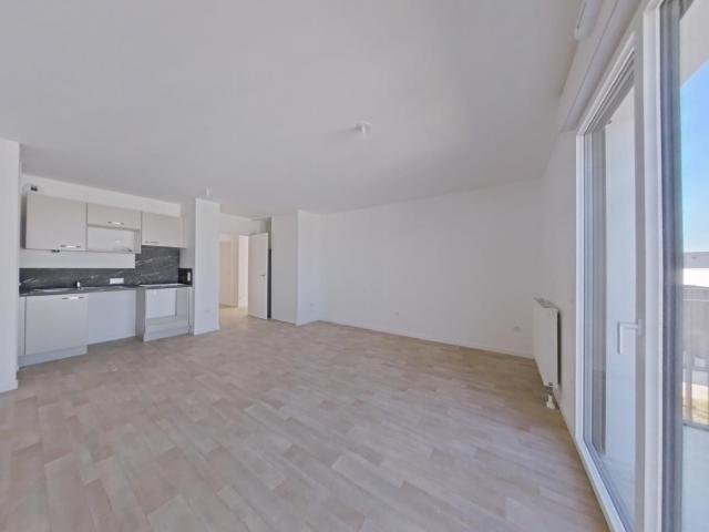 Location appartement 3 pièces TOURS 60m² à 743.43€/mois CDC Habitat