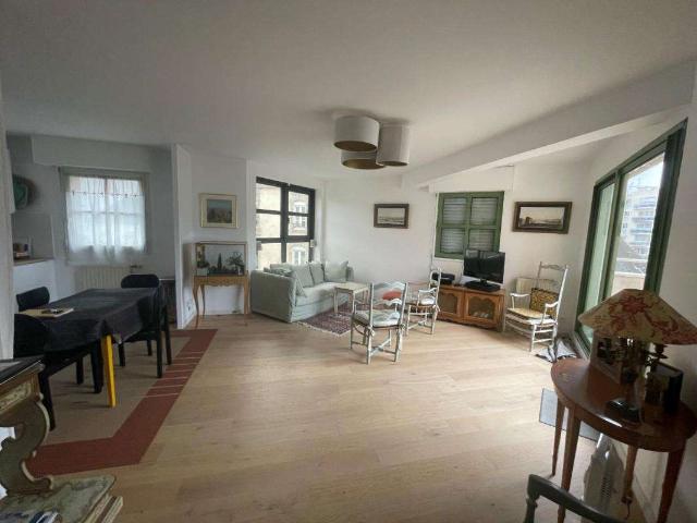 Location appartement 3 pièces Vannes Centre Ville 56