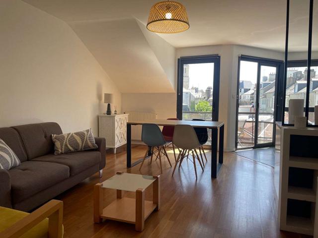 Location appartement 3 pièces Vannes Centre Ville 56
