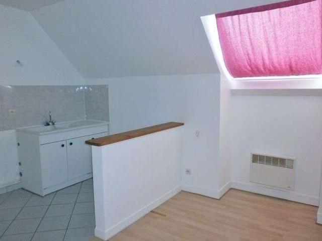 Location appartement 3 pièces Villemandeur 45