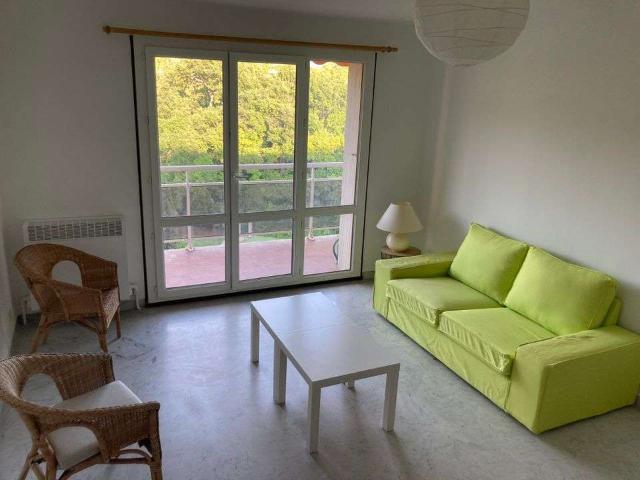Location appartement 3 pièces Aix en Provence 13