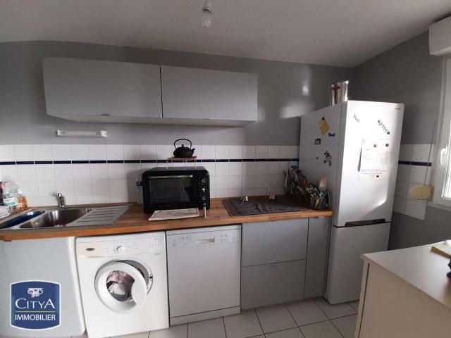 Location appartement 3 pièces Allonnes 72