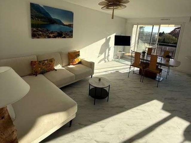 Location appartement 3 pièces Annecy le Vieux 74