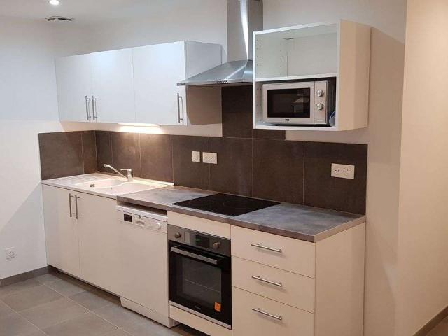 Location appartement 3 pièces Bédarrides 84