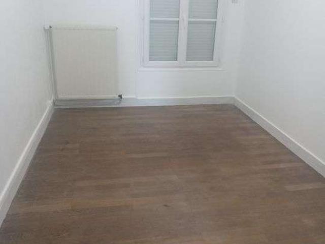 Location appartement 3 pièces Bessé sur Braye 72