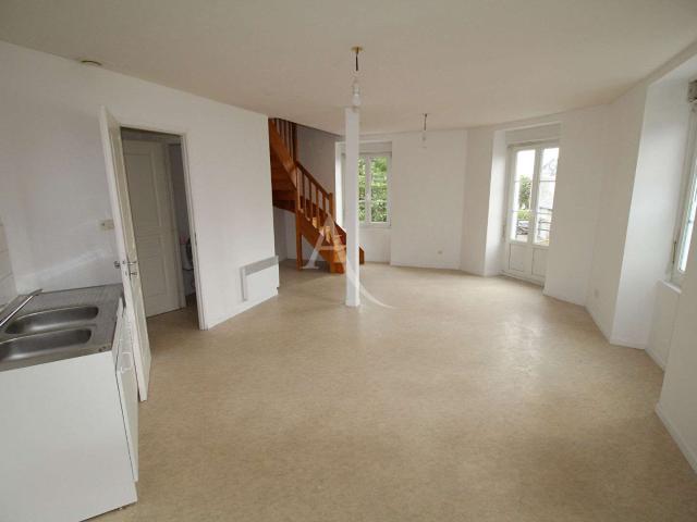 Location appartement 3 pièces Contigné 49