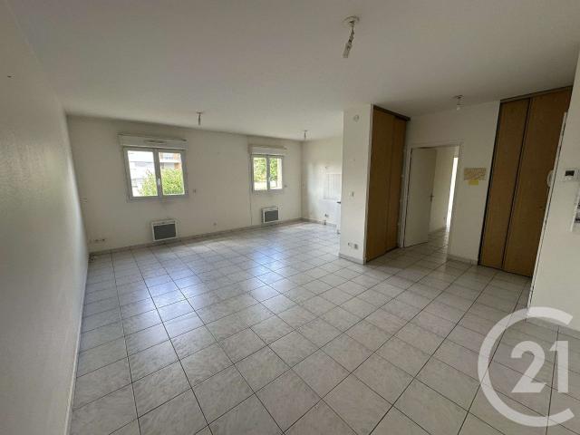 Location appartement 3 pièces Coulaines 72