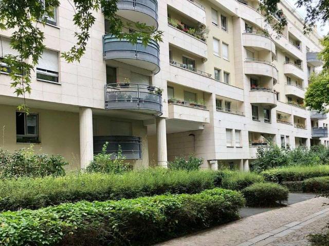 Location appartement 3 pièces Courbevoie 92