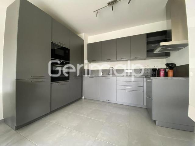 Location Appartement 3 pièces + cuisine 64,07 m² 1
