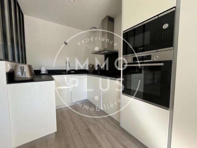 Location Appartement 3 pièces + cuisine 68,01 m² 1