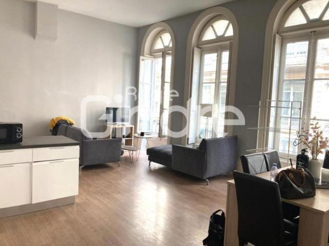 Location Appartement 3 pièces + cuisine 74,86 m² 1