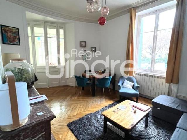 Location Appartement 3 pièces + cuisine 80,79 m² 1