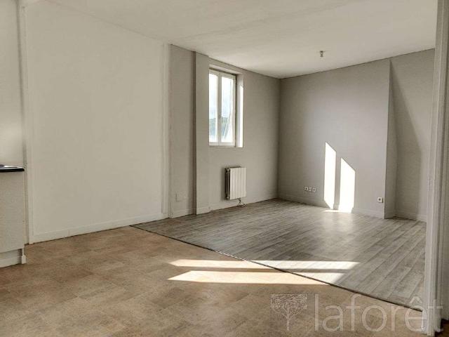 Location appartement 3 pièces Elbeuf 76