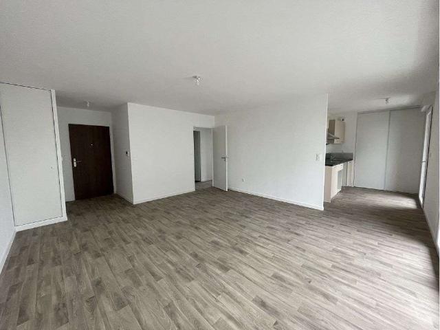 Location appartement 3 pièces Épron 14