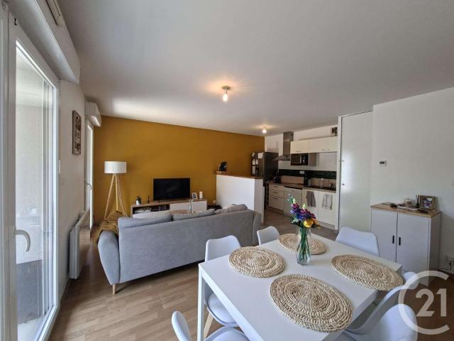 Location appartement 3 pièces Étrelles 35