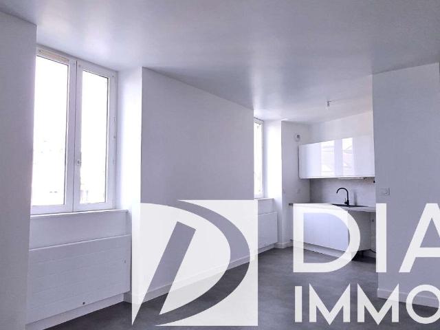 Location appartement 3 pièces Fougères 35