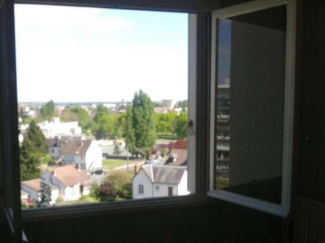 Location appartement 3 pièces Fleury les Aubrais 45